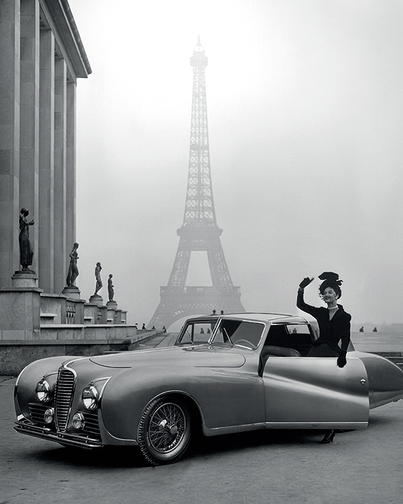 Time Life (France 1947) Canvas Print